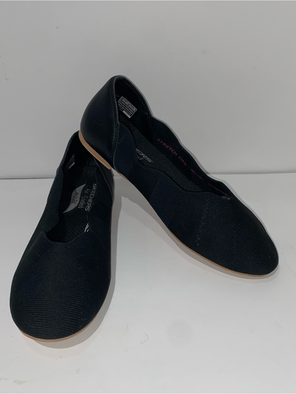Skechers Arch Fit Air-Cooled Stretch Fit Slip-On Flats, Black, Size 7.5